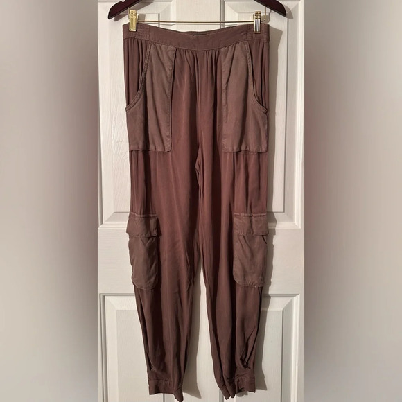 BDG Urban Outfitters Nordstrom Taupe Tencel Nylon Soft Utility Cargo Joggers S - Picture 3 of 15